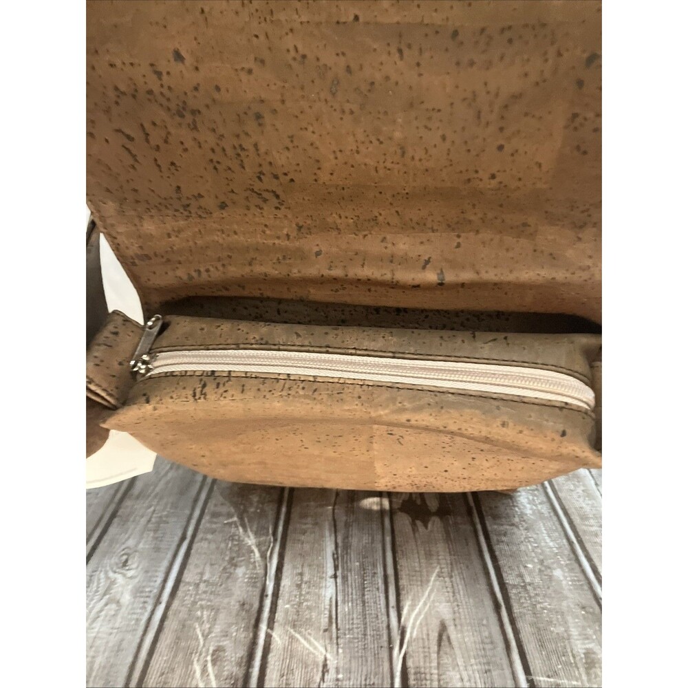 New W/tag Thistle + Cork Eco-Friendly Cork Like Style Purse Crossbody Bag Brown - Picture 8 of 12